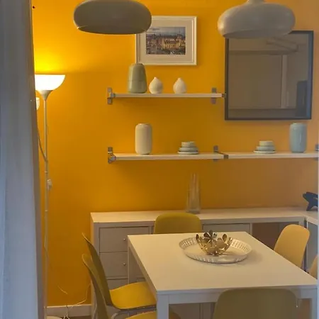 Desio Bordoni 8 Lägenhet *